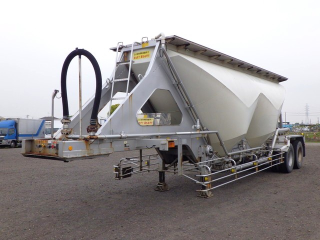 トレクスTNF22401粉粒体運搬セミトレーラー2槽式|中古トラックの販売・買取・査定のアイナビ