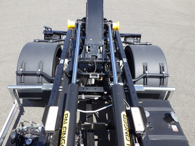 日野2KG-FD2ABAアームロール4t標準幅|中古トラックの販売・買取・査定のアイナビ