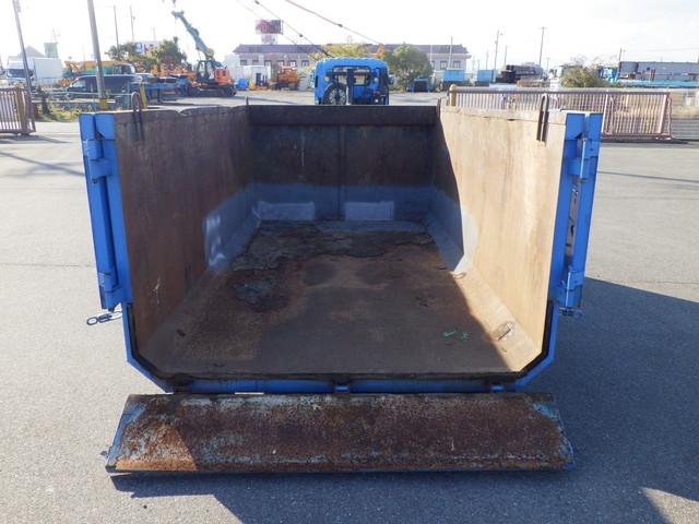 イスズTKG-FRR90S2アームロール4t標準幅AT|中古トラックの販売・買取・査定のアイナビ