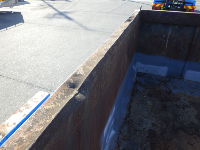 イスズTKG-FRR90S2アームロール4t標準幅AT|中古トラックの販売・買取・査定のアイナビ