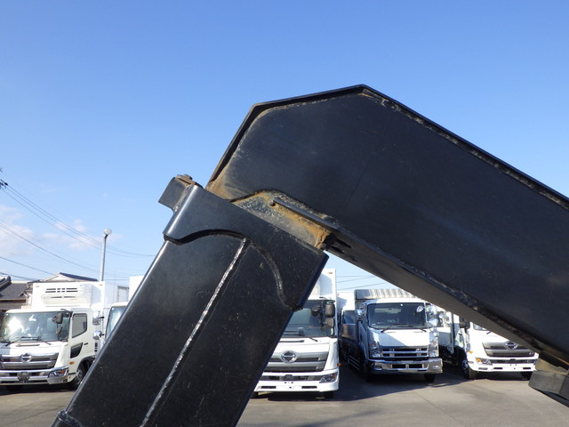 イスズTKG-FRR90S2アームロール4t標準幅AT|中古トラックの販売・買取・査定のアイナビ