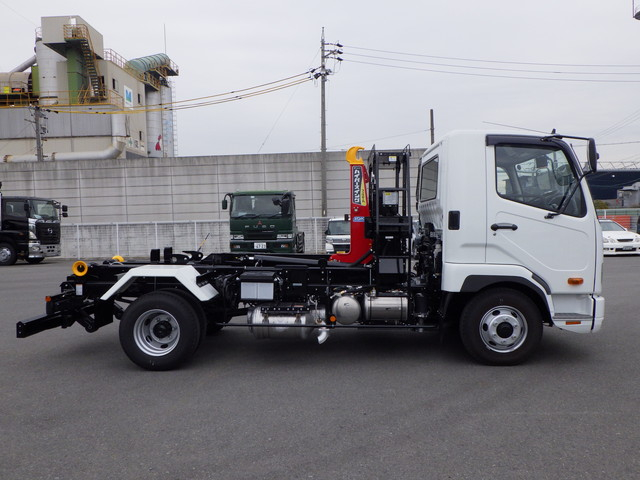 三菱2KG-FK72Fアームロール4t標準幅|中古トラックの販売・買取・査定のアイナビ