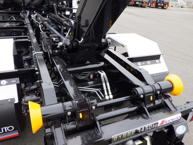 三菱2KG-FK72Fアームロール4t標準幅|中古トラックの販売・買取・査定のアイナビ