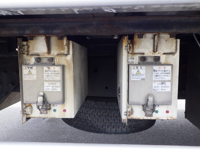 三菱2PG-FS74HZ冷凍ウイング10t超矢野特殊ジョロダーレール|中古トラックの販売・買取・査定のアイナビ