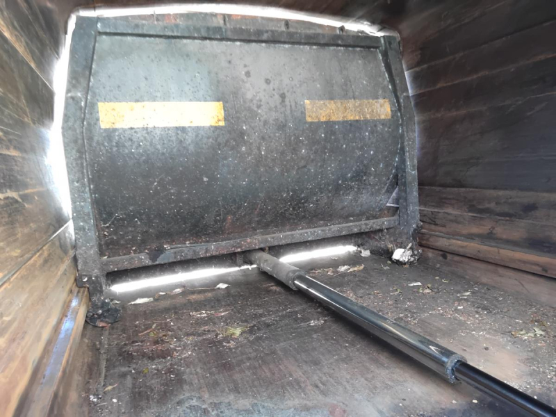 平成17年 いすゞ 2トンプレス 現状渡し|中古トラックの販売・買取・査定のアイナビ