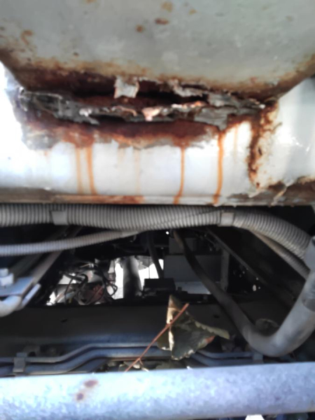 平成17年 いすゞ 2トンプレス 現状渡し|中古トラックの販売・買取・査定のアイナビ