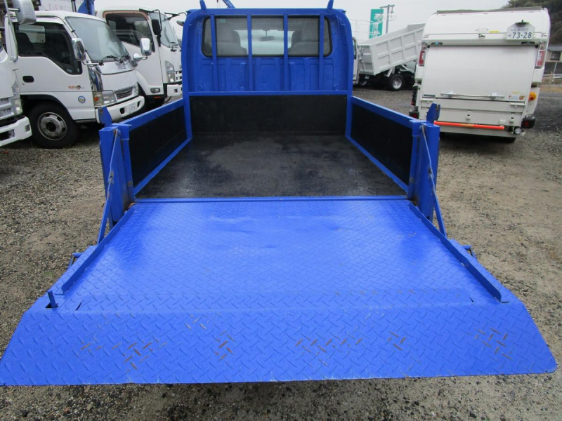 Wキャブ 極東開発S601-1SRT2 アーム式パワーゲート|中古トラックの販売・買取・査定のアイナビ