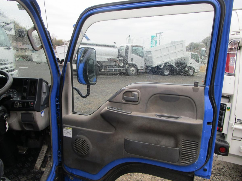 Wキャブ 極東開発S601-1SRT2 アーム式パワーゲート|中古トラックの販売・買取・査定のアイナビ