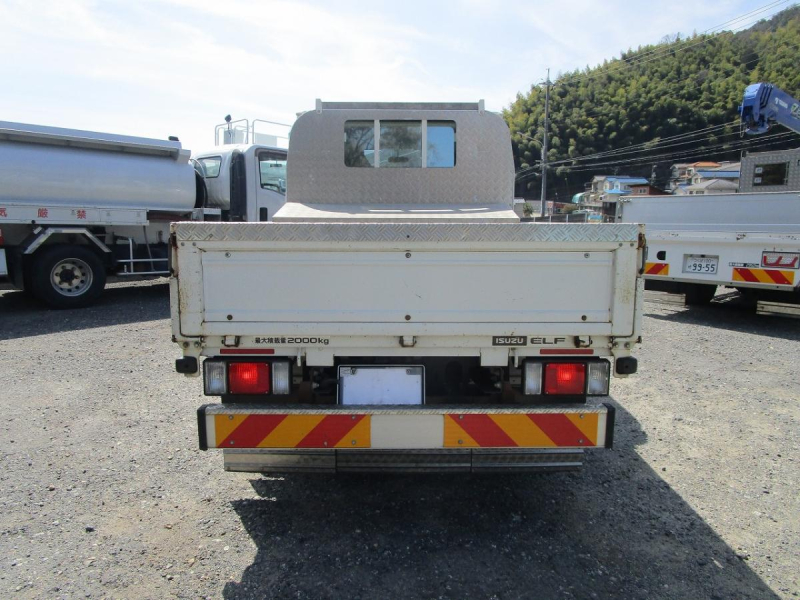 Wキャブ 床鉄板張り|中古トラックの販売・買取・査定のアイナビ