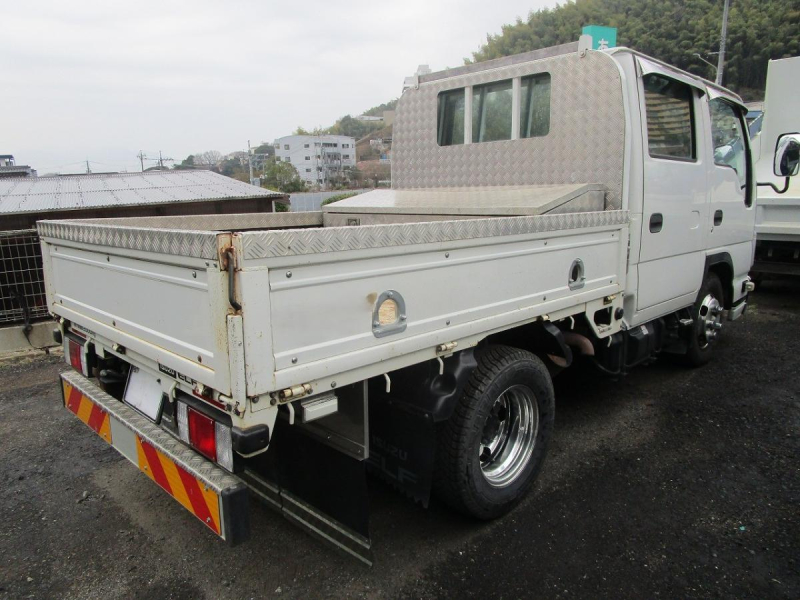 Wキャブ 床鉄板張り|中古トラックの販売・買取・査定のアイナビ