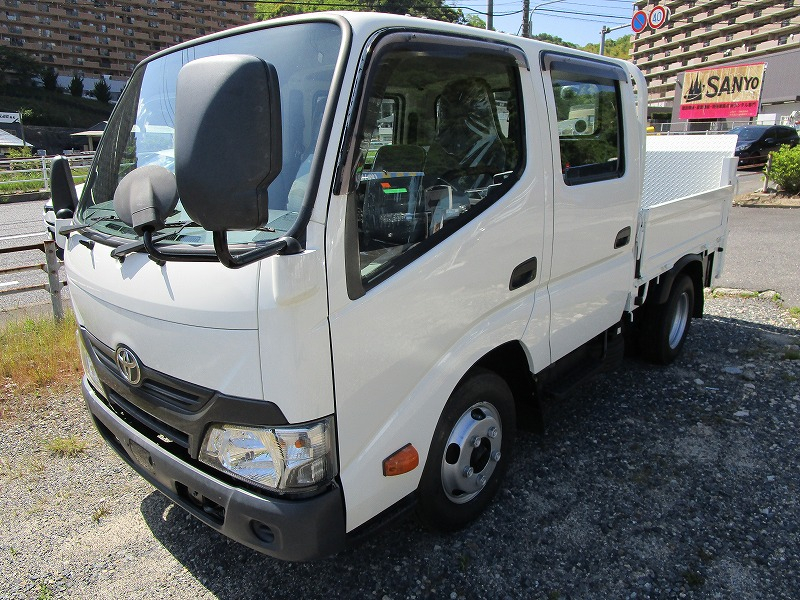 Wキャブ　垂直パワーゲート|中古トラックの販売・買取・査定のアイナビ
