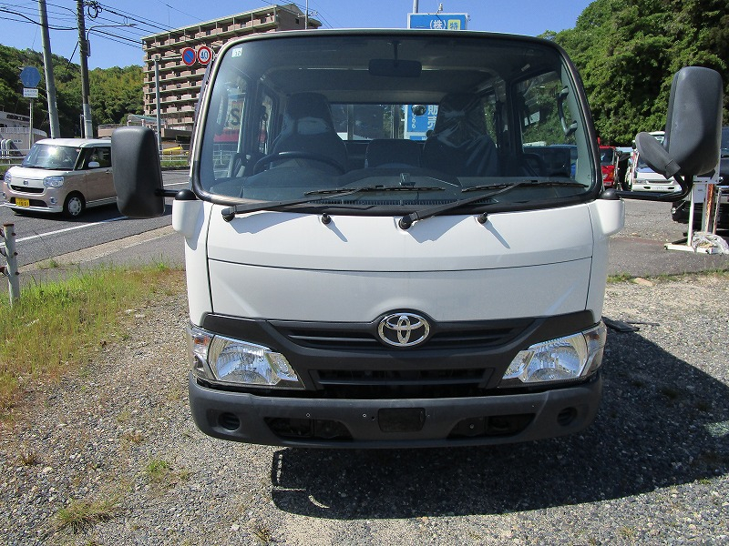 Wキャブ　垂直パワーゲート|中古トラックの販売・買取・査定のアイナビ