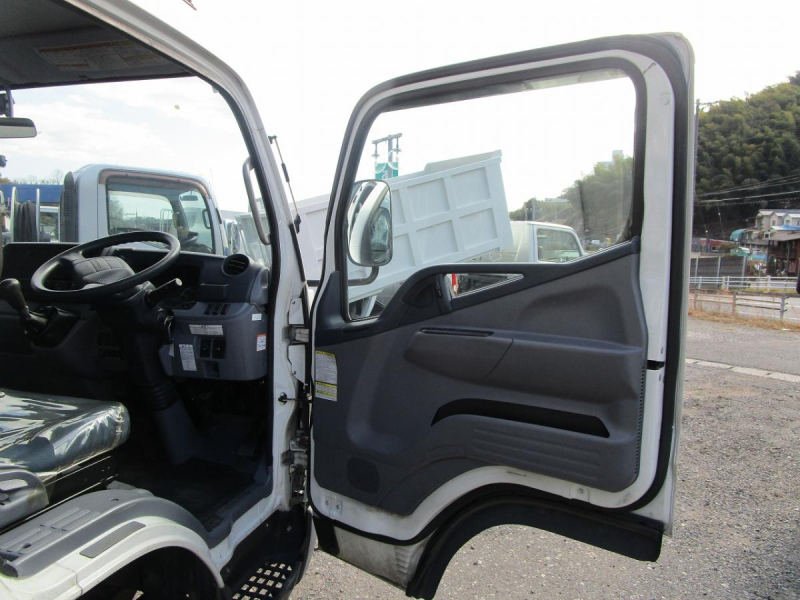 平ボデー ワイドロング 床鉄板張り 床フック9対|中古トラックの販売・買取・査定のアイナビ