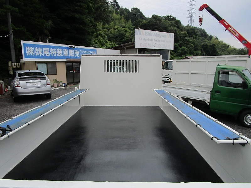 3t新明和スライドダンプ|中古トラックの販売・買取・査定のアイナビ