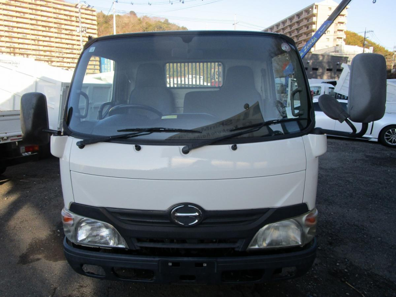 ダンプ　極東開発DD02-31　積載量3,000Kg　全低床|中古トラックの販売・買取・査定のアイナビ
