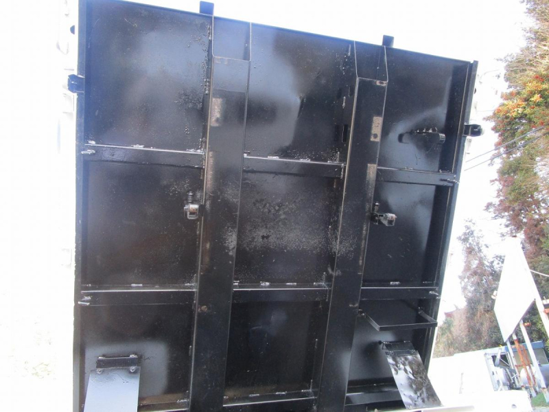 ダンプ　極東開発DD02-31　積載量3,000Kg　全低床|中古トラックの販売・買取・査定のアイナビ
