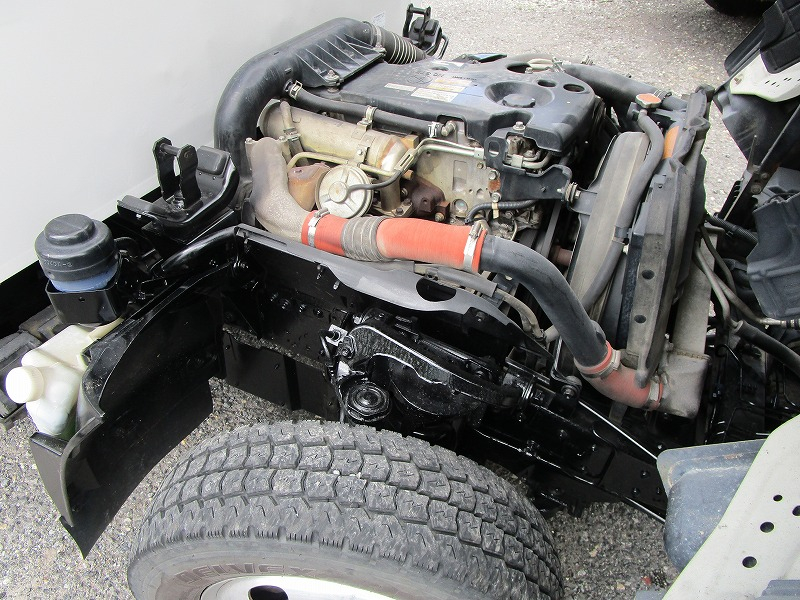 ダンプ 全低床 3t|中古トラックの販売・買取・査定のアイナビ