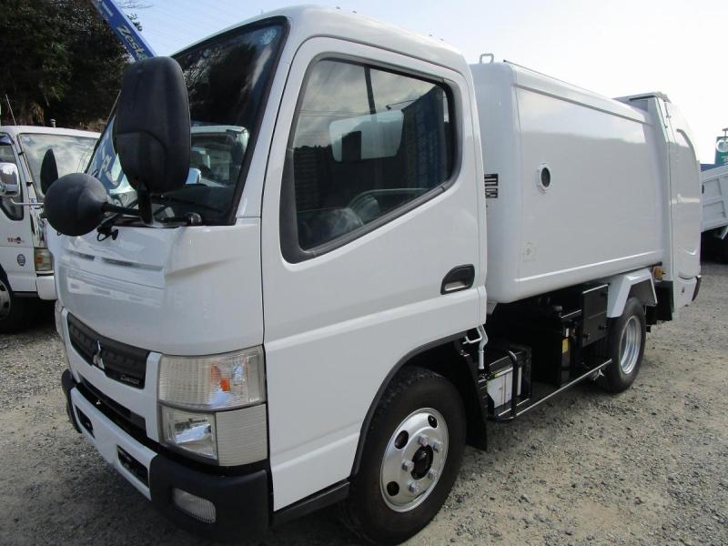 回転式塵芥車5.1　新明和GR052-1434　外装塗装済|中古トラックの販売・買取・査定のアイナビ