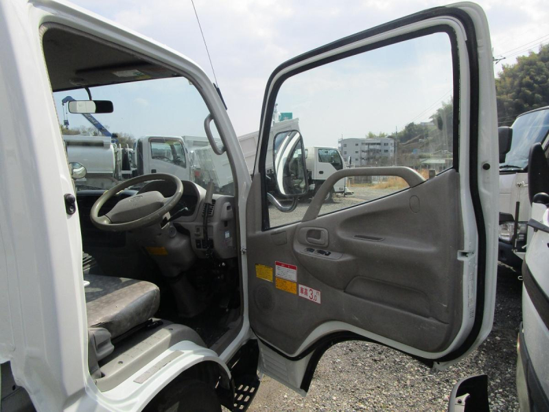 タダノAT-100SR スーパーデッキ 外装塗装済|中古トラックの販売・買取・査定のアイナビ