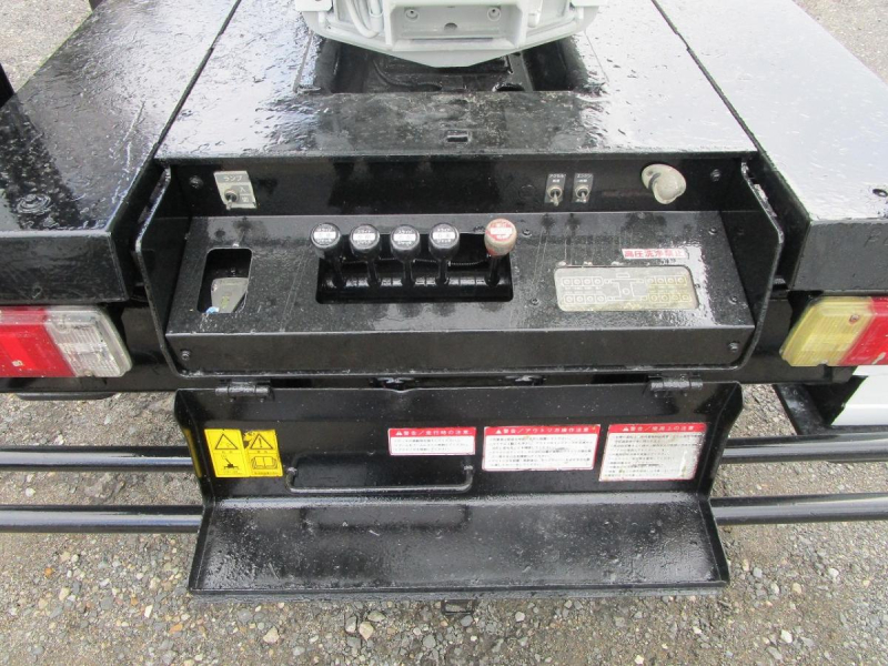 タダノAT-100SR スーパーデッキ 外装塗装済|中古トラックの販売・買取・査定のアイナビ