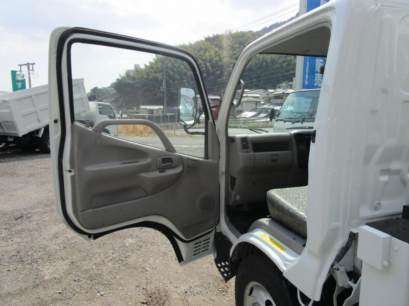 タダノAT-100SR スーパーデッキ 外装塗装済|中古トラックの販売・買取・査定のアイナビ