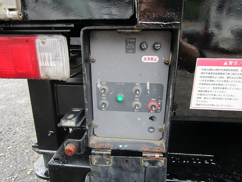 高所作業車10m タダノAT-100-4-31091|中古トラックの販売・買取・査定のアイナビ