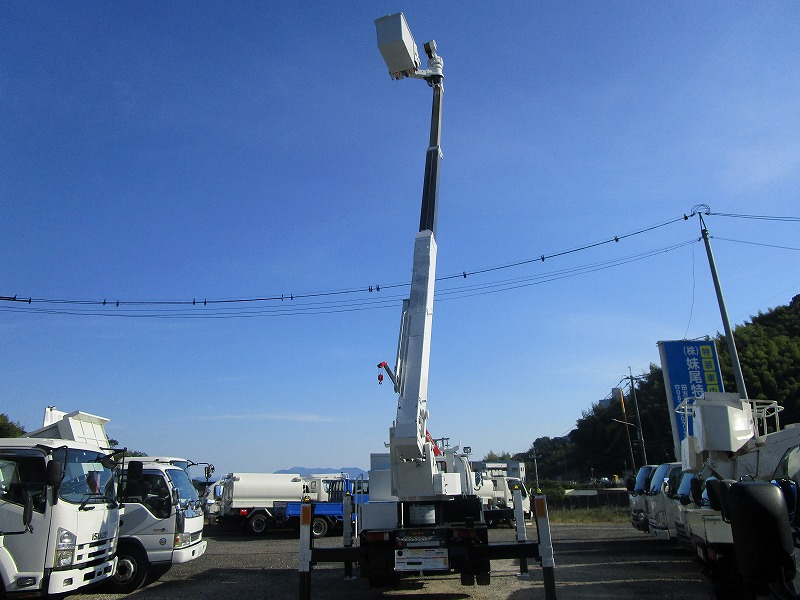 高所作業車14.7m　電工仕様　タダノAT-147CE　外装塗装済|中古トラックの販売・買取・査定のアイナビ