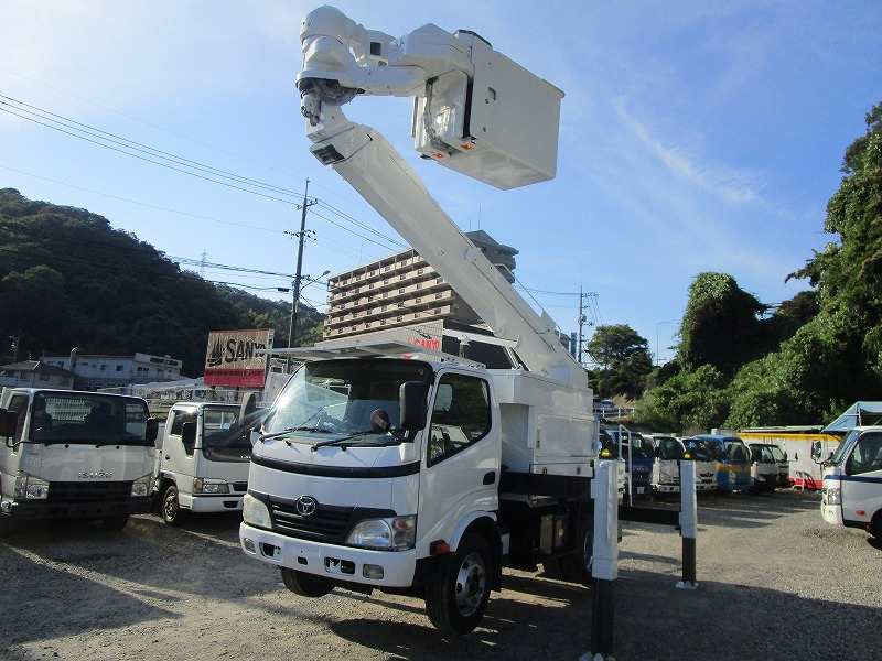 高所作業車14.7m　電工仕様　タダノAT-147CE　外装塗装済|中古トラックの販売・買取・査定のアイナビ