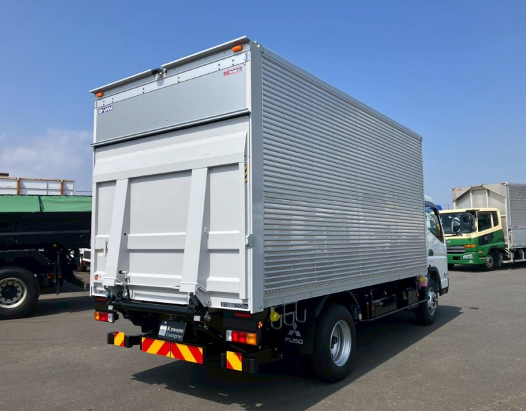 ☆未使用車　跳ね上げPG　純正ナビ　3.5t　ワイドロング|中古トラックの販売・買取・査定のアイナビ