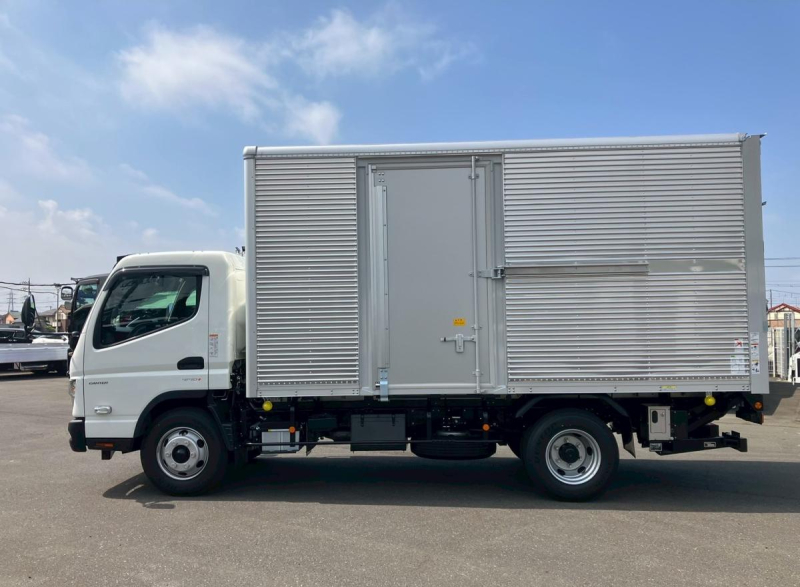 ☆未使用車　跳ね上げPG　純正ナビ　3.5t　ワイドロング|中古トラックの販売・買取・査定のアイナビ