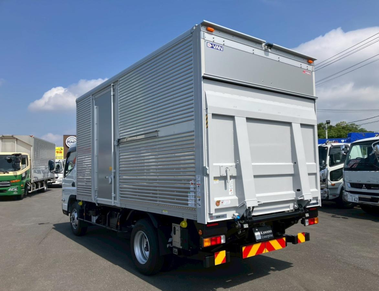 ☆未使用車　跳ね上げPG　純正ナビ　3.5t　ワイドロング|中古トラックの販売・買取・査定のアイナビ