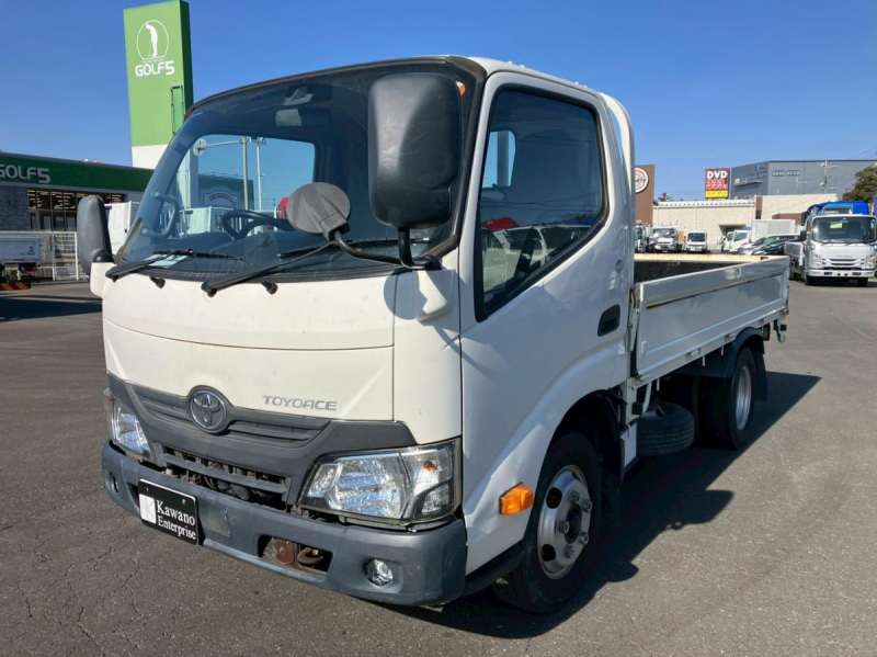 ☆H28　AT　10尺　平ボディ|中古トラックの販売・買取・査定のアイナビ