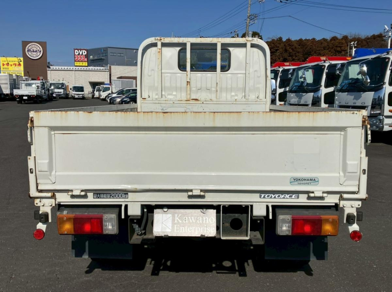 ☆H28　AT　10尺　平ボディ|中古トラックの販売・買取・査定のアイナビ