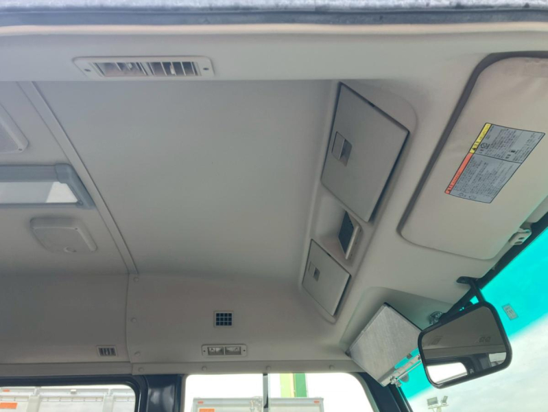 ☆H30 29人乗り オートスライドドア オートエアコン|中古トラックの販売・買取・査定のアイナビ