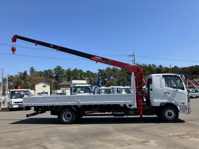 ☆未使用車 増トン クレーン ユニック 標準幅 6.7mカット|中古トラックの販売・買取・査定のアイナビ