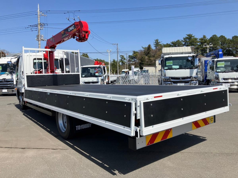 ☆未使用車 増トン クレーン ユニック 標準幅 6.7mカット|中古トラックの販売・買取・査定のアイナビ