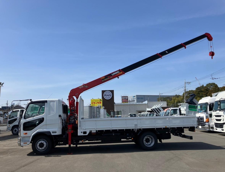 ☆未使用車 増トン クレーン ユニック ワイド 6.7mカット|中古トラックの販売・買取・査定のアイナビ