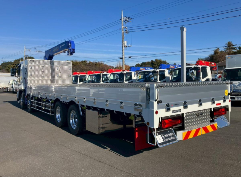 ☆未使用車 AT車 4軸低床 ハイルーフ タダノ 4段クレーン|中古トラックの販売・買取・査定のアイナビ