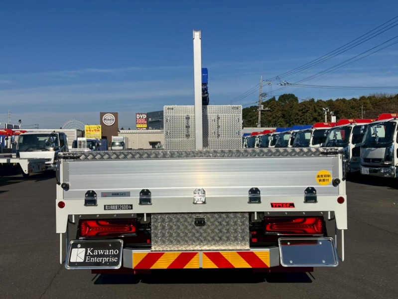 ☆未使用車 AT車 4軸低床 ハイルーフ タダノ 4段クレーン|中古トラックの販売・買取・査定のアイナビ