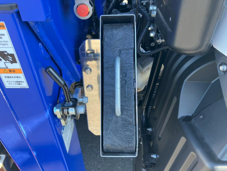 ☆未使用車 AT車 4軸低床 ハイルーフ タダノ 4段クレーン|中古トラックの販売・買取・査定のアイナビ