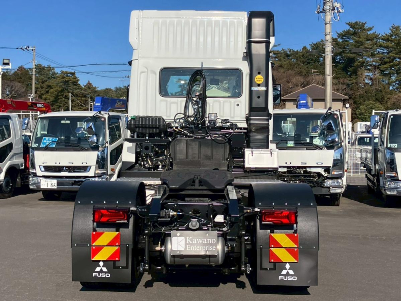 ☆未使用車　スーパーハイルーフ　E尺　第五輪荷重11.4t|中古トラックの販売・買取・査定のアイナビ
