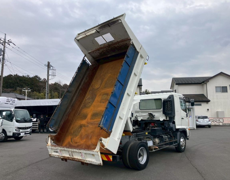 ☆H24 標準/3.4mボディ ベット付き 手動コボレーン|中古トラックの販売・買取・査定のアイナビ