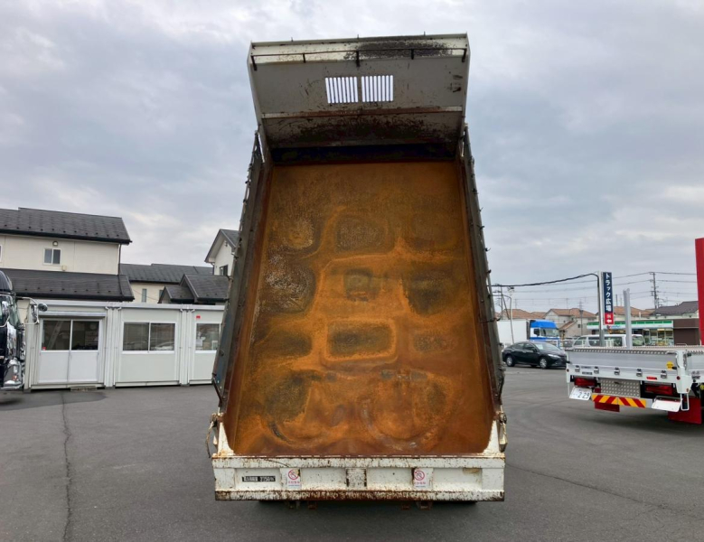 ☆H24 標準/3.4mボディ ベット付き 手動コボレーン|中古トラックの販売・買取・査定のアイナビ