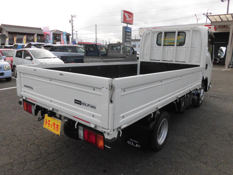 R6年エルフmio 1.3T　JL　AT　普通免許証AT限定OK!|中古トラックの販売・買取・査定のアイナビ