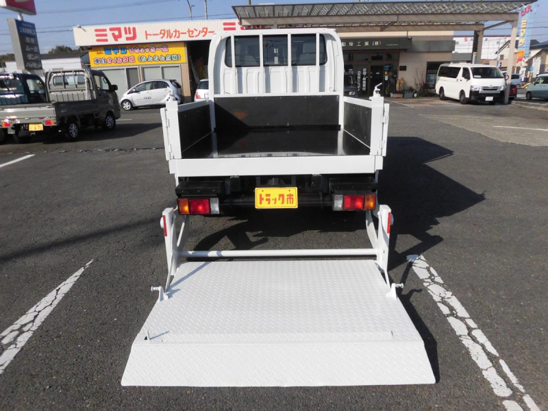 30年エルフ1.8T　Wキャブ　AT　アーム式PG　5T未満OK!|中古トラックの販売・買取・査定のアイナビ