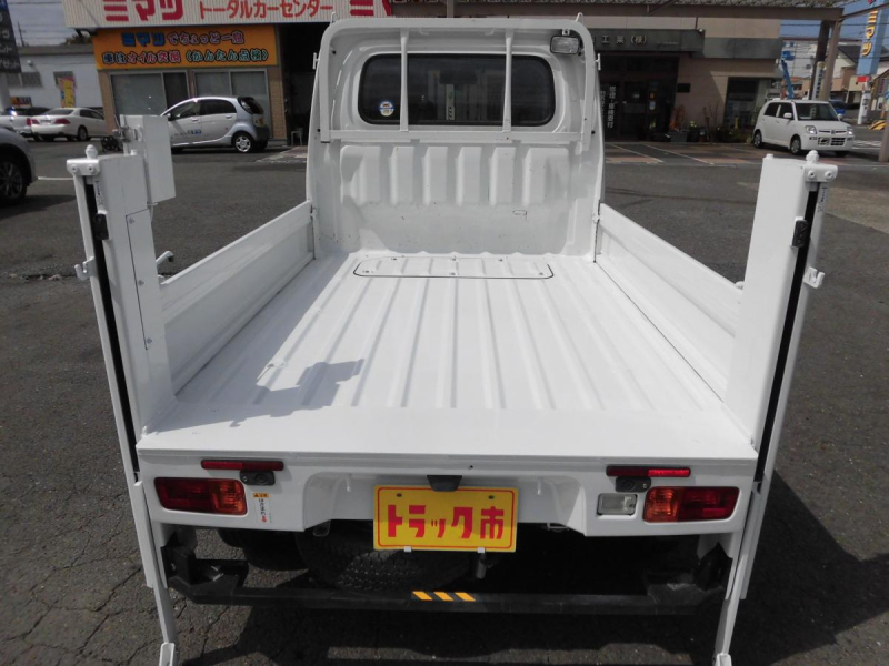 R4年ハイゼットT AT 新明和垂直パワーゲート|中古トラックの販売・買取・査定のアイナビ