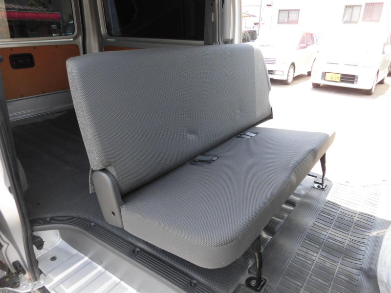 R2年ハイエースV ロングDX-GLパッケージ 5dr 車検有!|中古トラックの販売・買取・査定のアイナビ