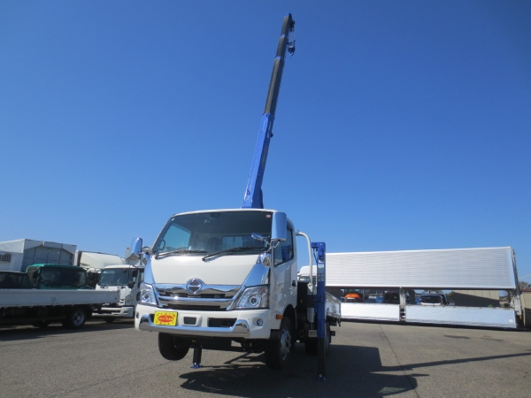 日野デュトロクレーン付セルフ|中古トラックの販売・買取・査定のアイナビ