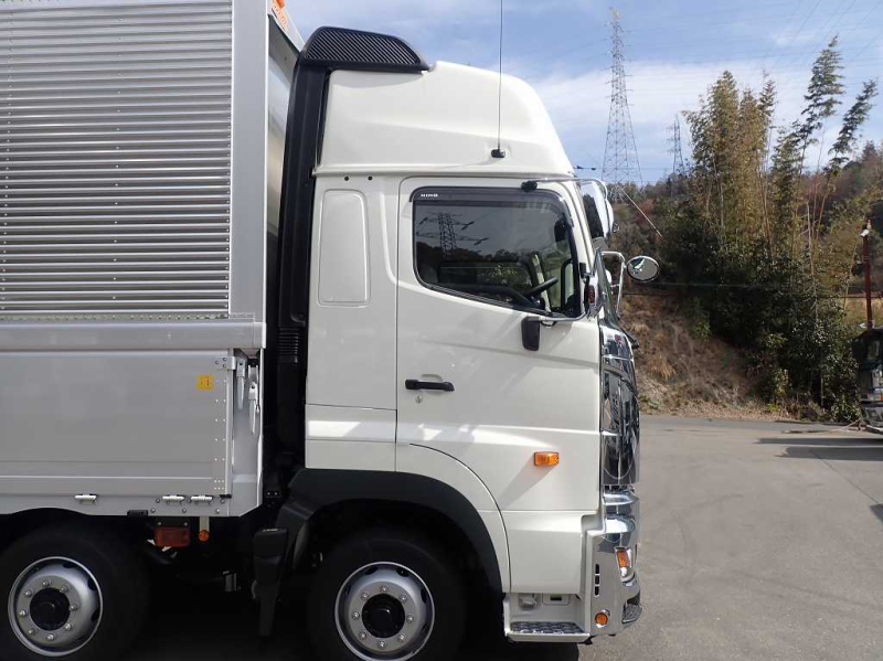 トランテックス ハイルーフ 後輪エアサス 380ps MTリターダ|中古トラックの販売・買取・査定のアイナビ