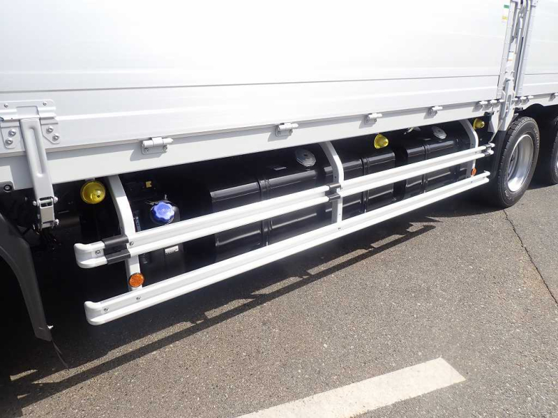 トランテックス ハイルーフ 後輪エアサス 380ps MTリターダ|中古トラックの販売・買取・査定のアイナビ